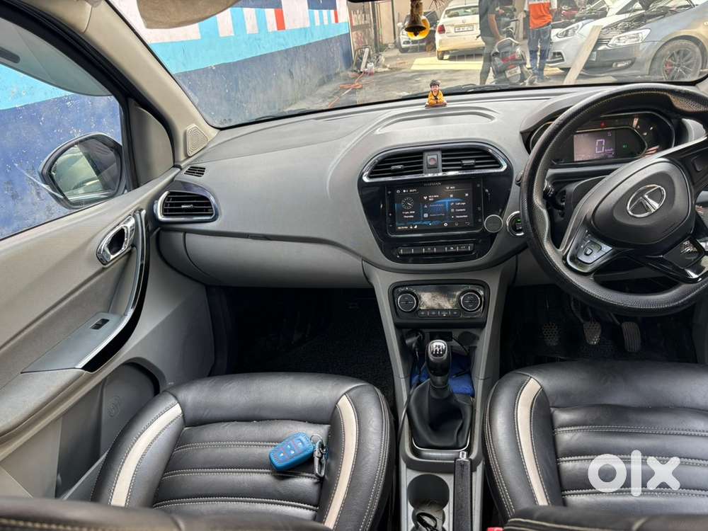 Tata Tigor Petrol 2021