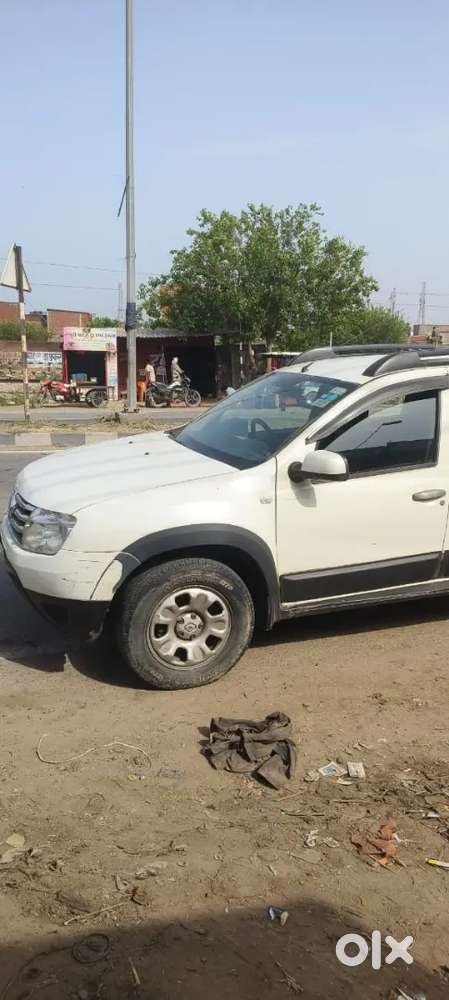 Renault Duster 2014 Diesel 177000 Km Driven