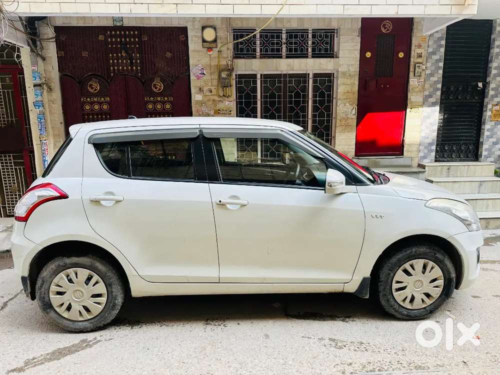 Maruti Suzuki Swift Petrol 2015
