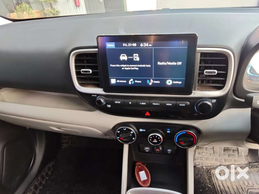 Hyundai Venue 1.2 S (o), 2025, Petrol