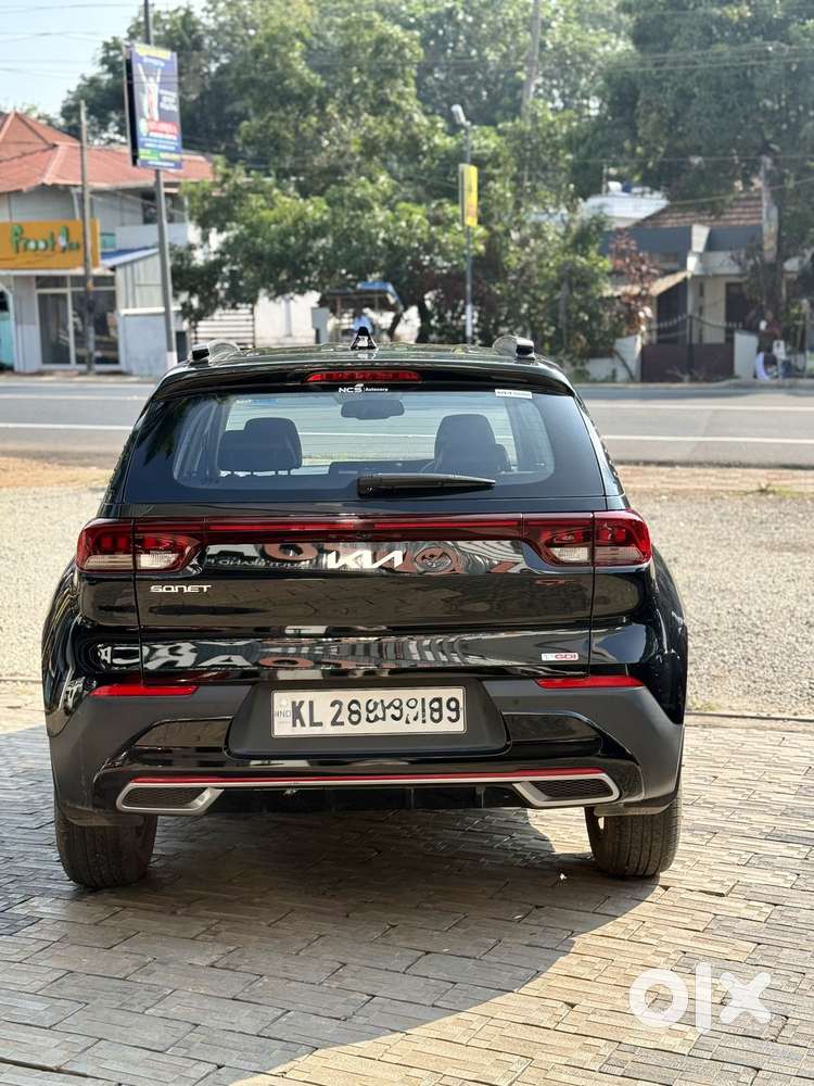 Kia Sonet Gtx Plus Turbo Dct, 2022, Petrol