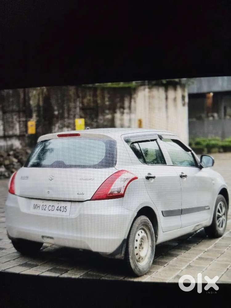 Maruti Suzuki Swift 2011 Petrol 82000 Km Driven