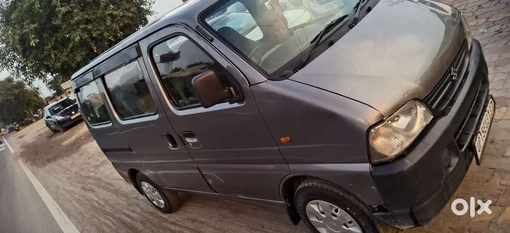 Maruti Suzuki Eeco Ac 2025