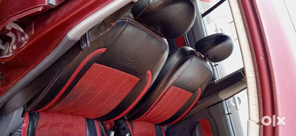 A Santro Car Is On Sale With Good Condition And Well Maintained