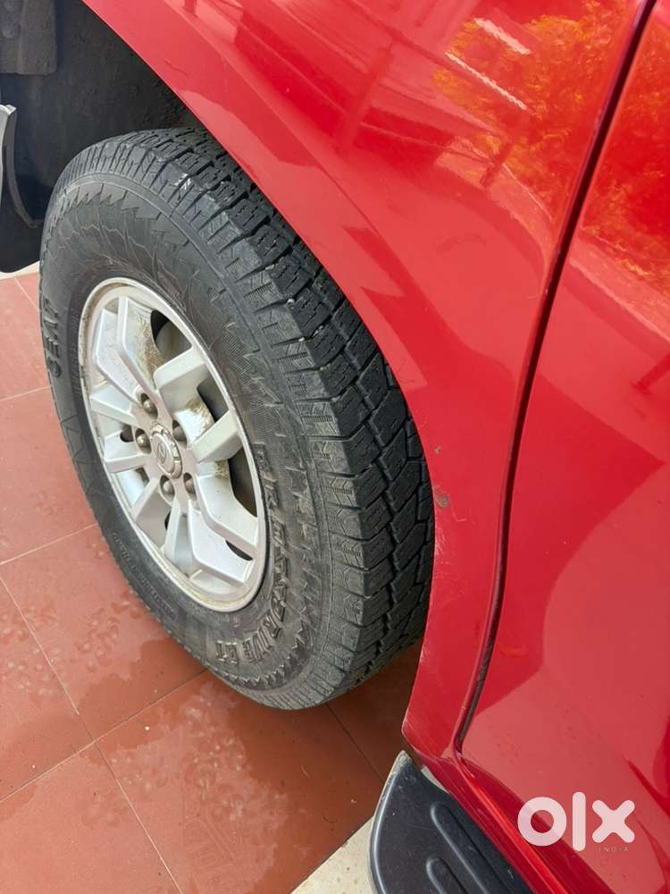 Mahindra Tuv 300 T8 2016 Diesel Manual