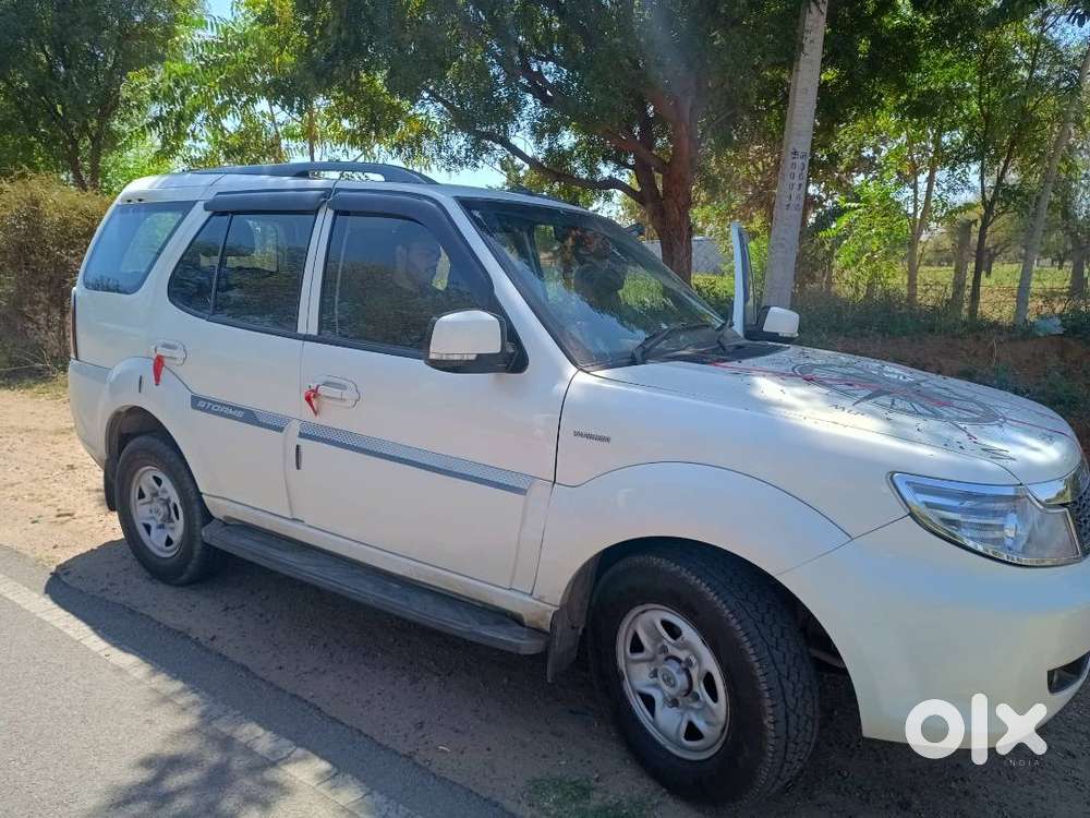 Tata Safari Storme Diesel  Powerful Suv  Well Maintained