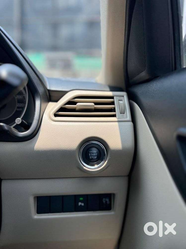 Maruti Suzuki Dzire 1.2 Zxi Amt, 2018, Petrol