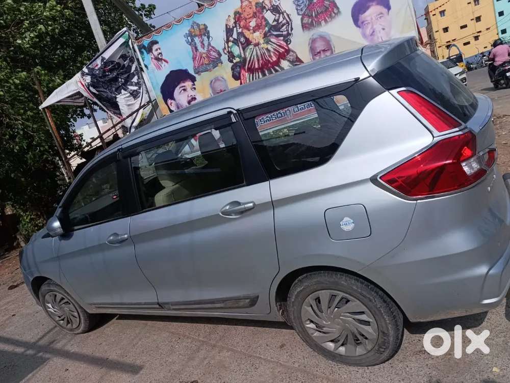 Maruti Suzuki Ertiga Vxi 2025