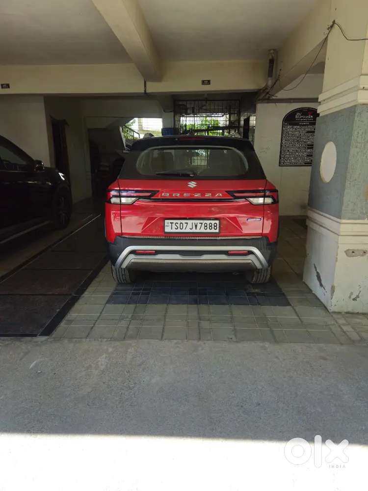 Maruti Suzuki Brezza Zxi 2023