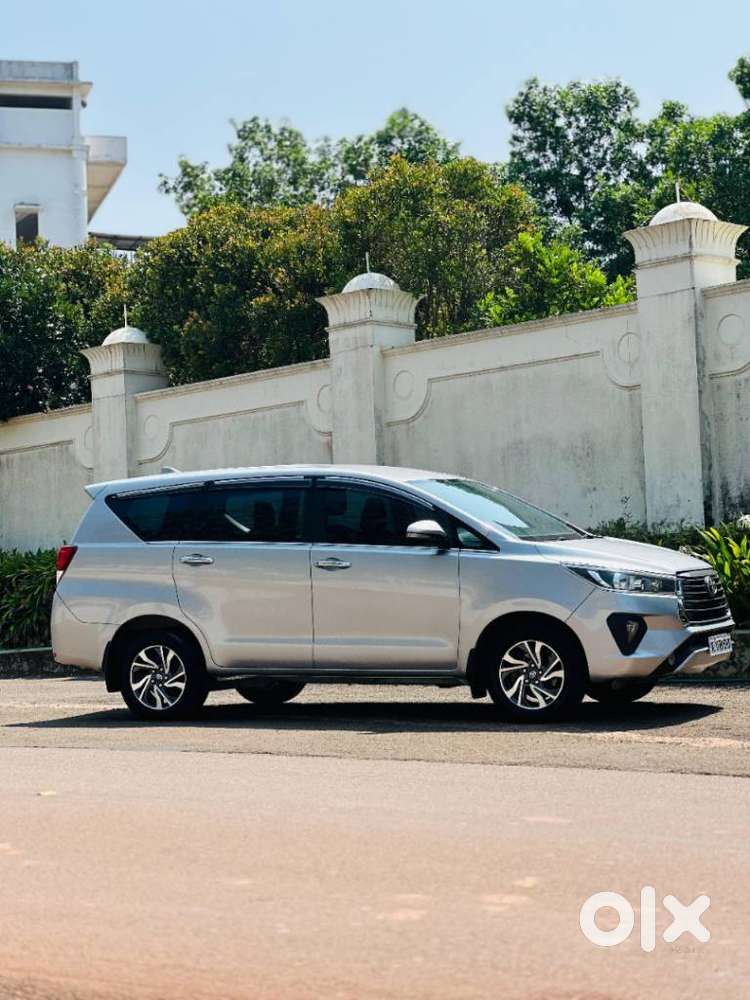 Toyota Innova Crysta 2.4 G Plus Mt 7 Str, 2020, Diesel