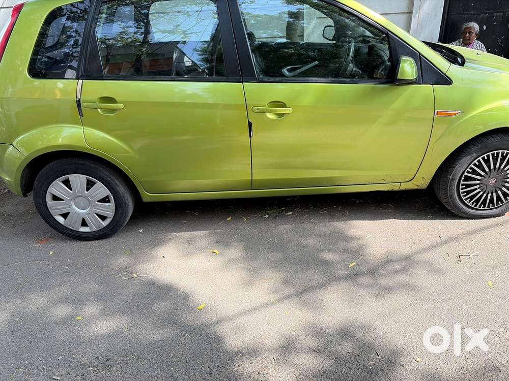 Ford Figo Petrol 2010 Year