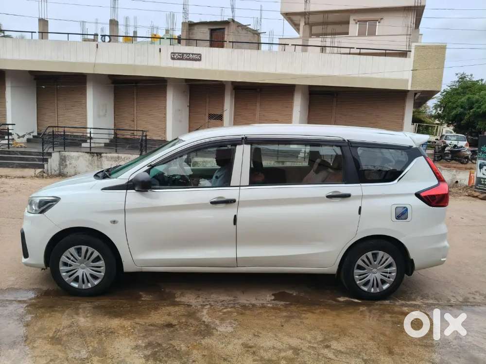 Maruti Suzuki Ertiga 2023 Lxi
