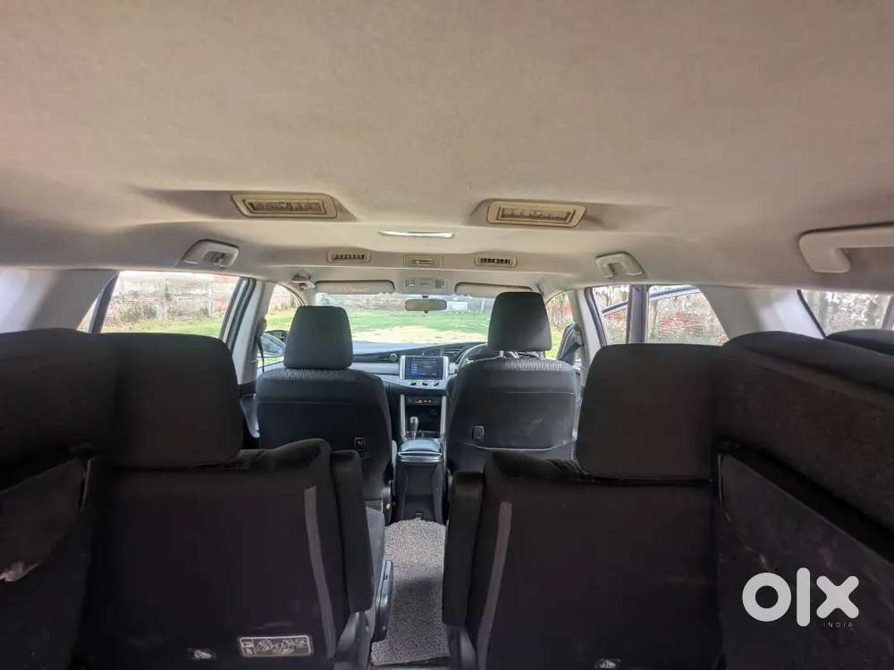 Toyota Innova Crysta 2019 Diesel Well Maintained