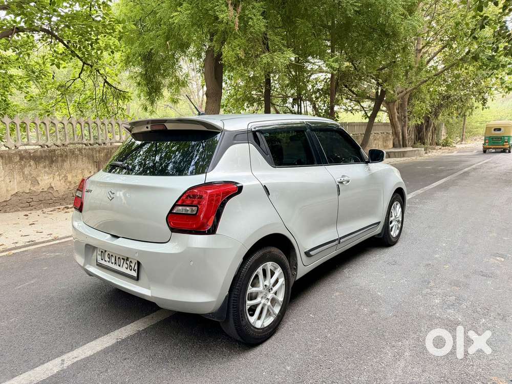 Maruti Suzuki Swift Zxi Plus Amt Dual Tone, 2018, Petrol