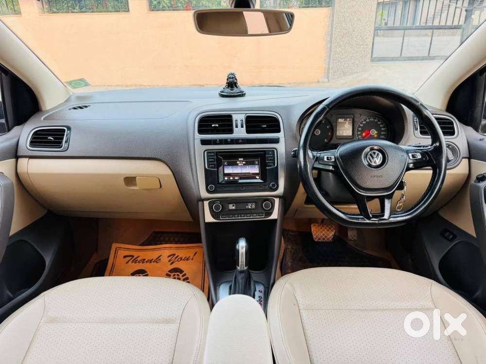Volkswagen Vento 1.2 Tsi Highline At, 2016, Petrol