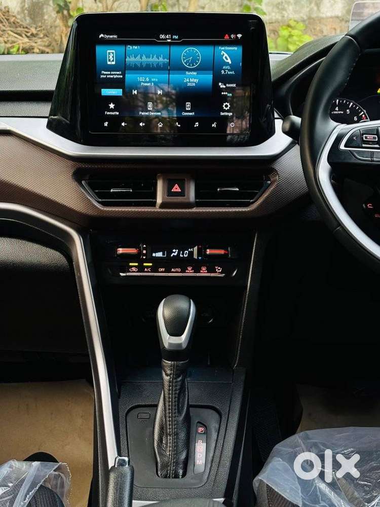 Maruti Suzuki Brezza Zxi Plus Smart Hybrid, 2025, Petrol