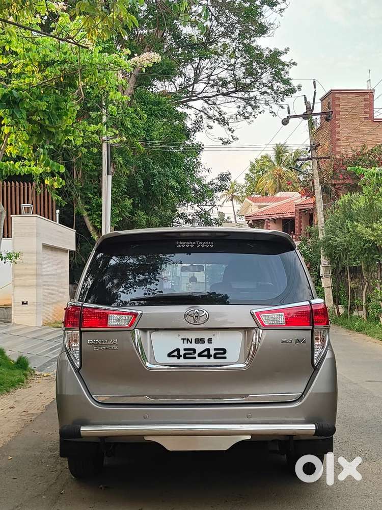 Toyota Innova Crysta 2.4 V, 2017, Diesel