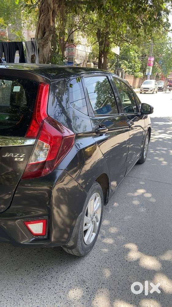 Honda Jazz 1.5 V Mt I-dtec  Diesel