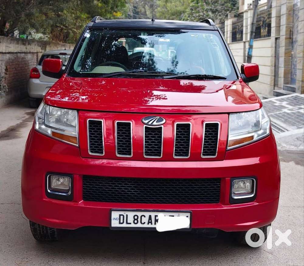 Mahindra Tuv 300 Mhawk100 T8 Dual Tone, 2017, Diesel