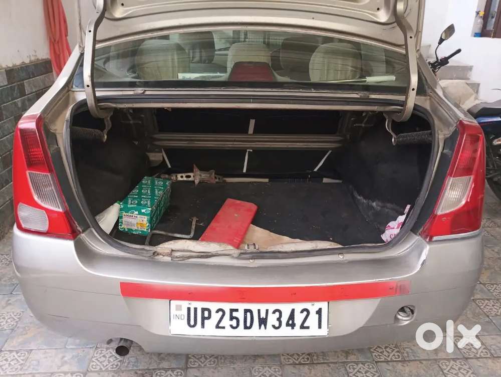 Mahindra Renault Logan 2008