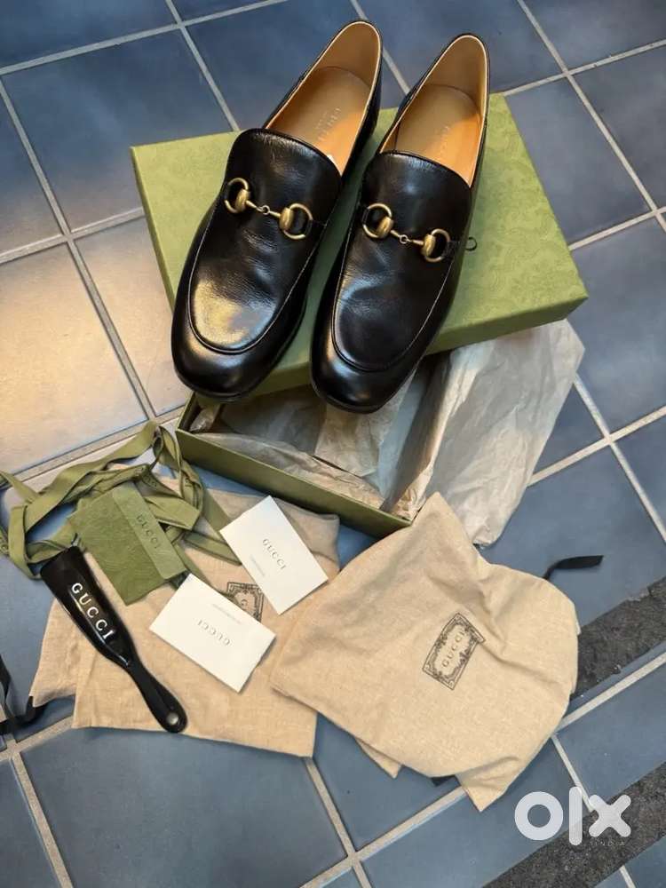 Gucci Jordaan Black Leather Horsebit Slip-On Loafers with  display picture 1