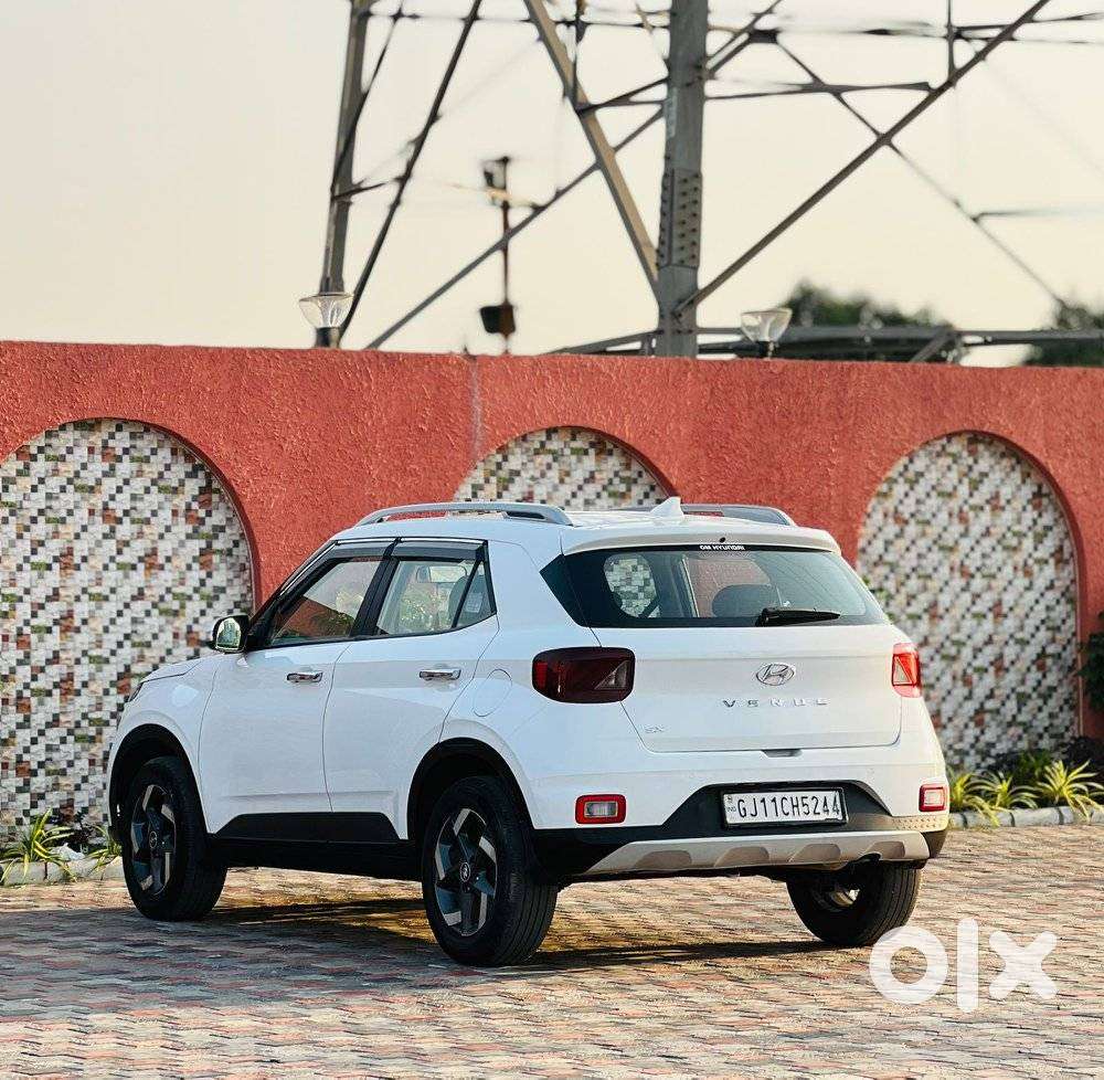 Hyundai Venue 1.5 Crdi Sx (o), 2022, Diesel