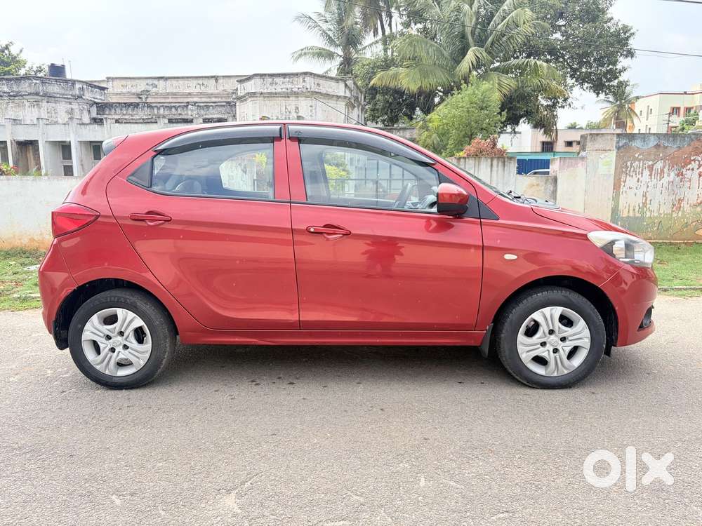 Tata Tiago Xz, 2019, Petrol
