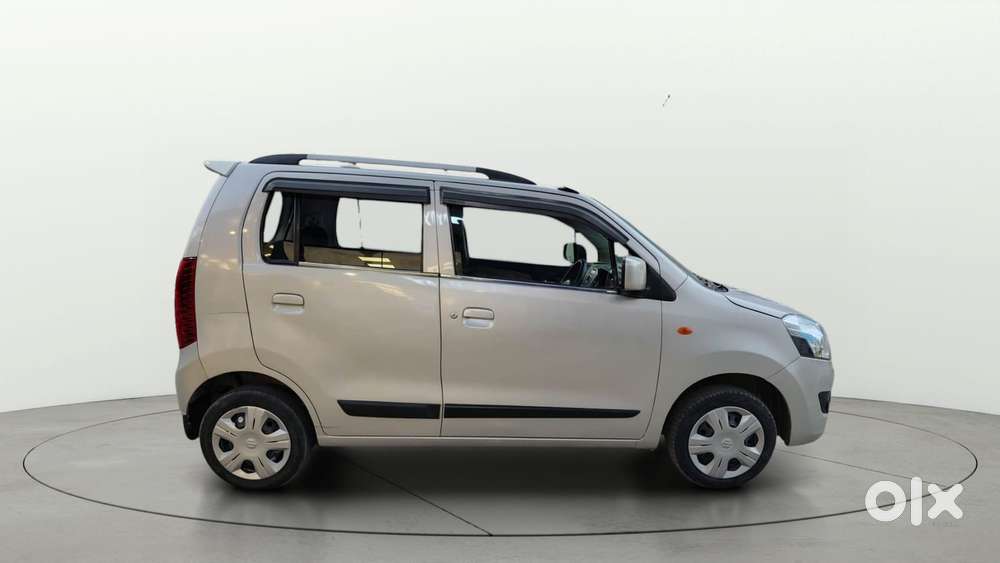 Maruti Suzuki Wagon R 1.0 Vxi Amt, 2017, Petrol