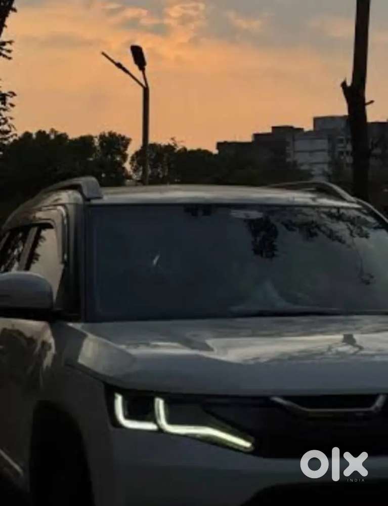 Maruti Suzuki Brezza Zxi Cng 2026 Manual