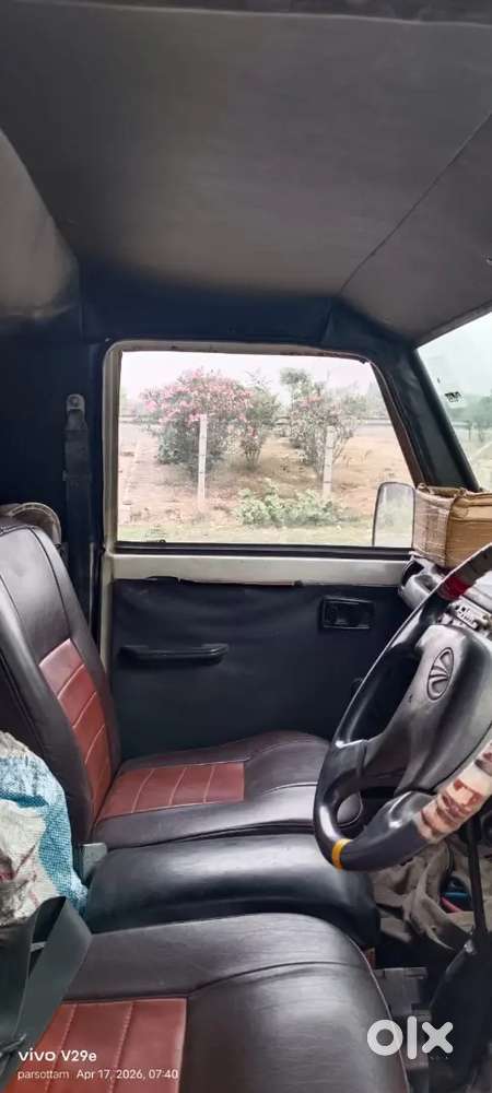 Mahindra Bolero Neo Plus 2013 Diesel 100000 Km Driven