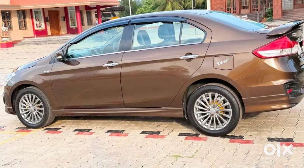 Maruti Suzuki Ciaz Zdi Plus Hybrid 2016 Model 1st. Owner