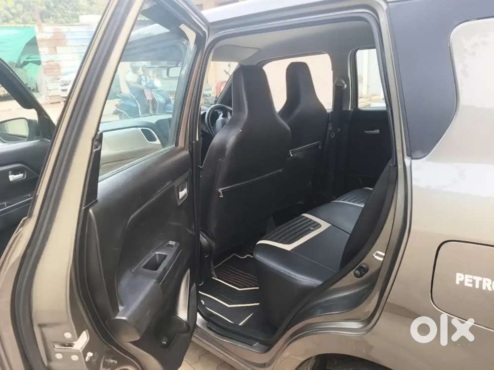 Maruti Suzuki Wagon R 2021 Petrol 28700 Km Driven And Well Maintained.