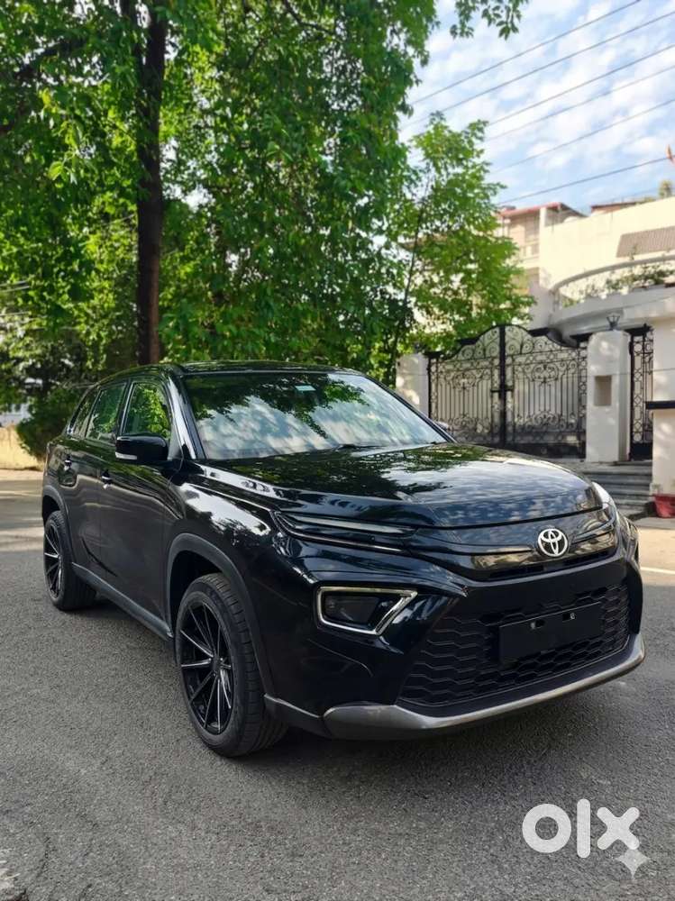 Toyota Hyryder Strong Hybrid Automatic–2023 Model - Prestine Condition