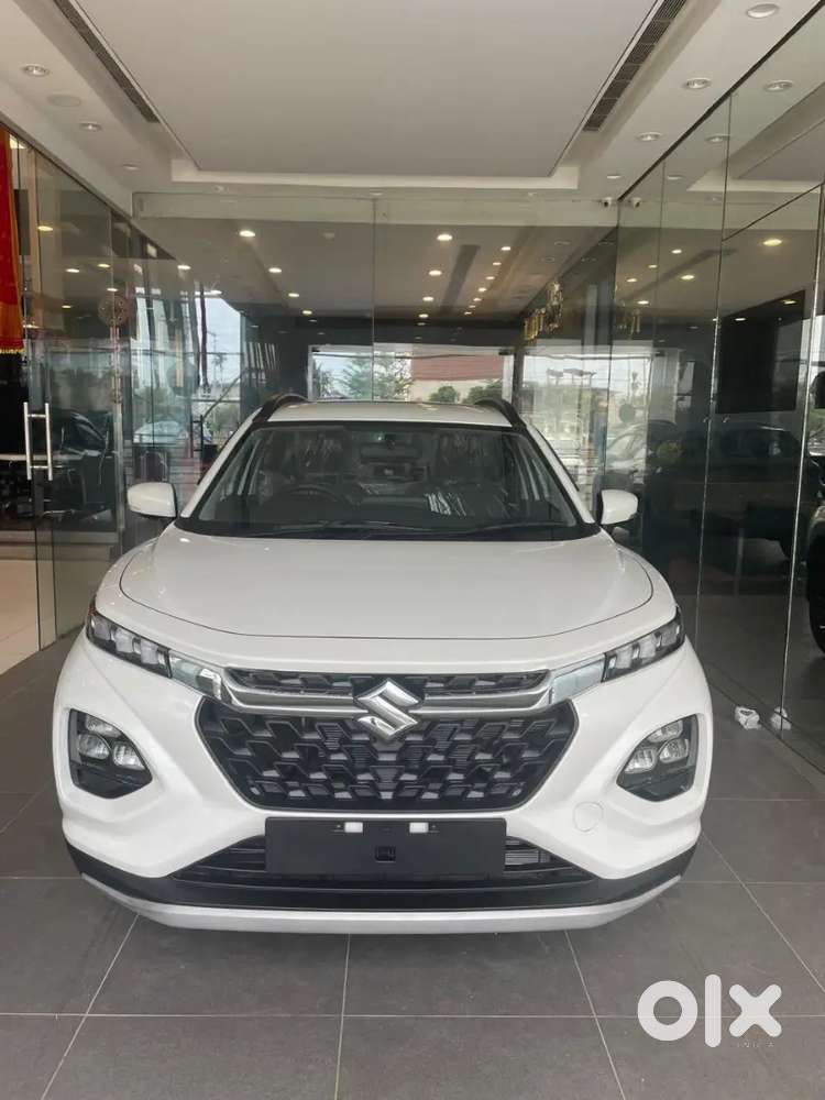 Maruti Suzuki Fronx 2025 Petrol 22000 Km Driven