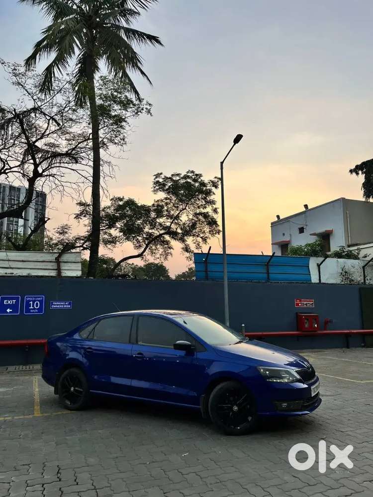 Skoda Rapid Petrol 1.6