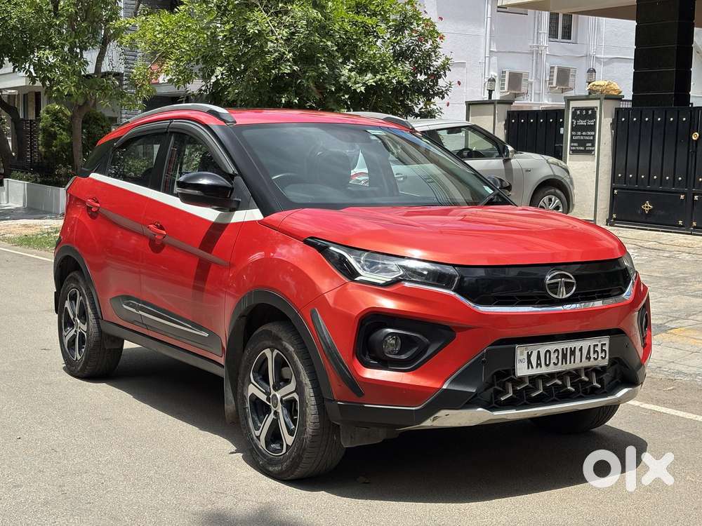 Tata Nexon Xz Plus (hs), 2022, Petrol