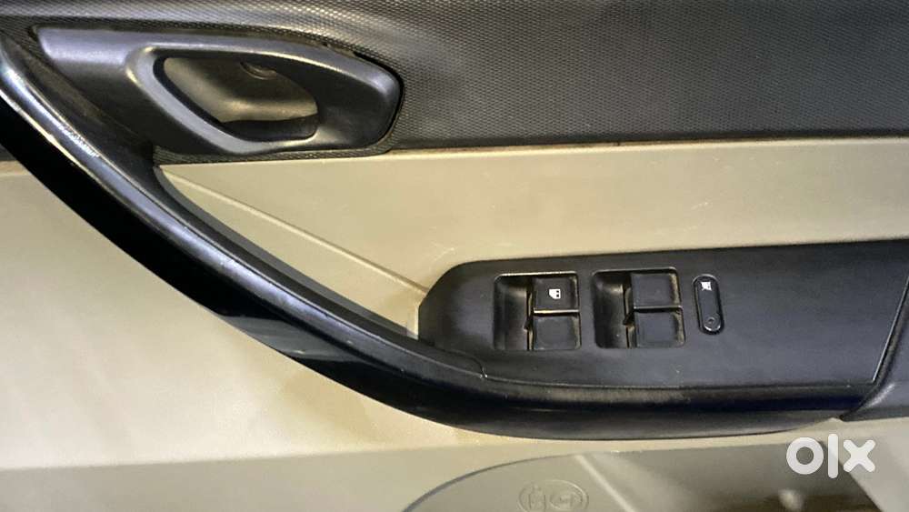 Tata Tiago 1.2 Revotron Xm, 2018, Petrol