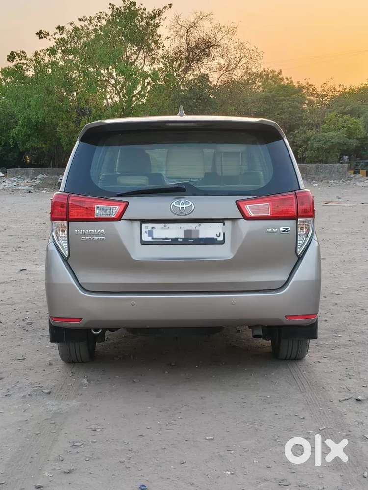 Toyota Innova Crysta 2.8 Zx At 7 Seater, 2019, Diesel
