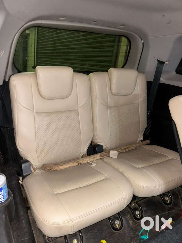 Mahindra Xuv500 2018 Diesel 60000 Km Driven