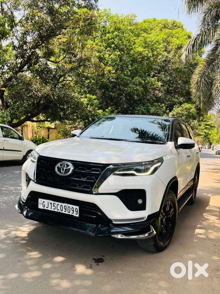 Toyota Fortuner Leader Edition (at), 2024, Diesel