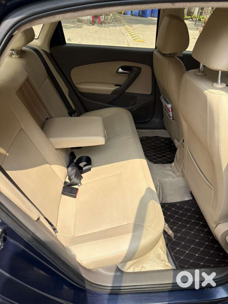 Volkswagen Vento 1.2 Tsi Highline Plus At, 2015, Petrol