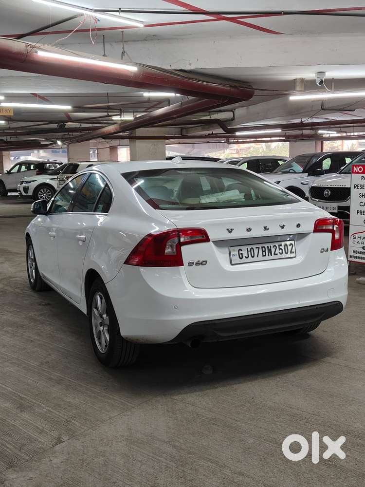 Volvo S60 D4 Momentum, 2013, Diesel