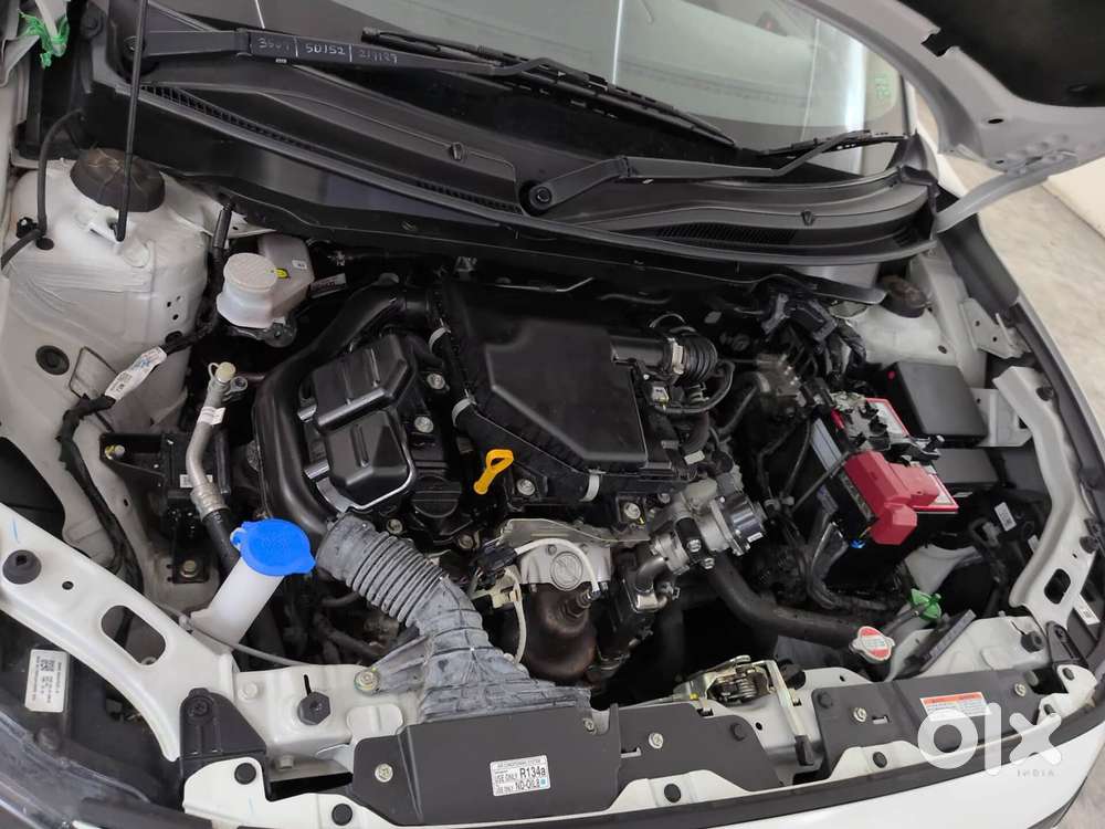 Maruti Suzuki Dzire 1.2 Zxi Amt, 2025, Petrol