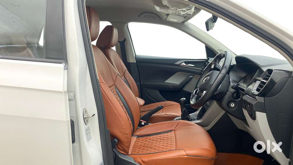 Skoda Kushaq 1.0 Tsi Ambition, 2022, Petrol