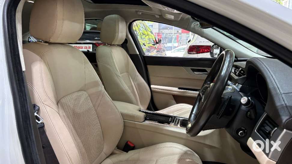 Jaguar Xf 2.0 Petrol Prestige, 2020, Petrol