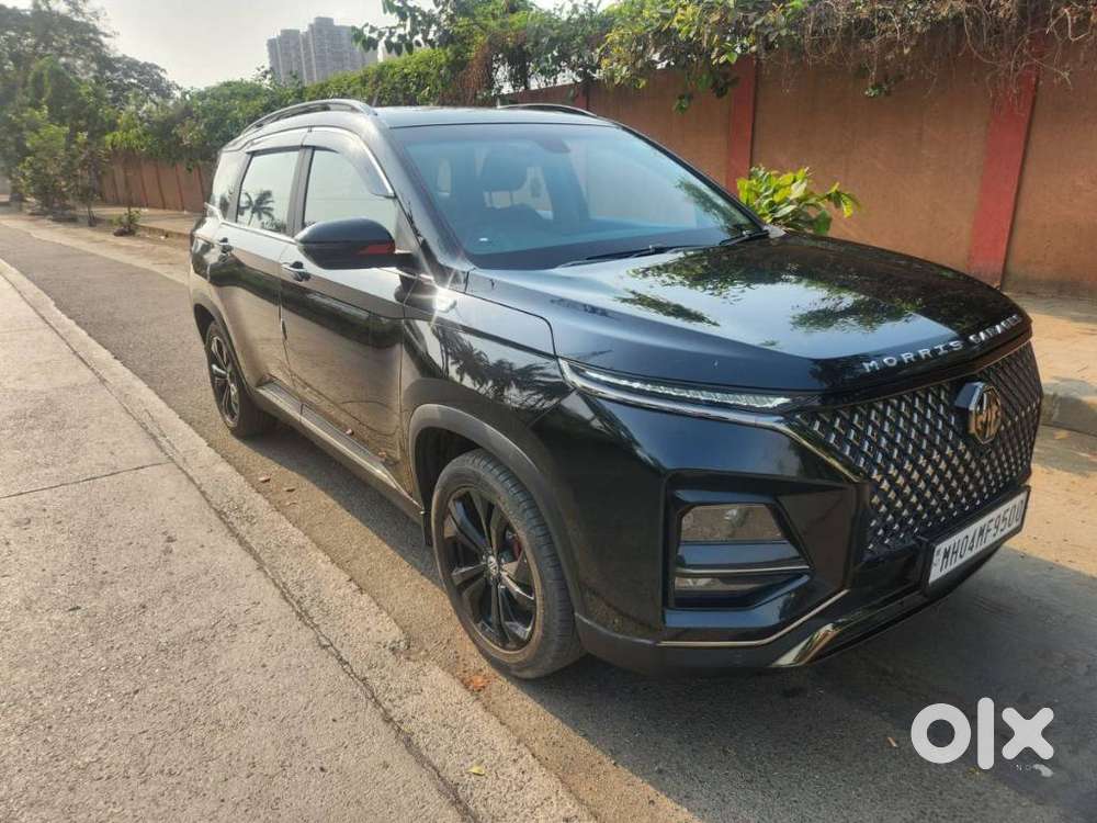 Mg Hector Plus Sharp Pro Blackstorm 1.5 Turbo Petrol Cvt 7 Str, 2024..