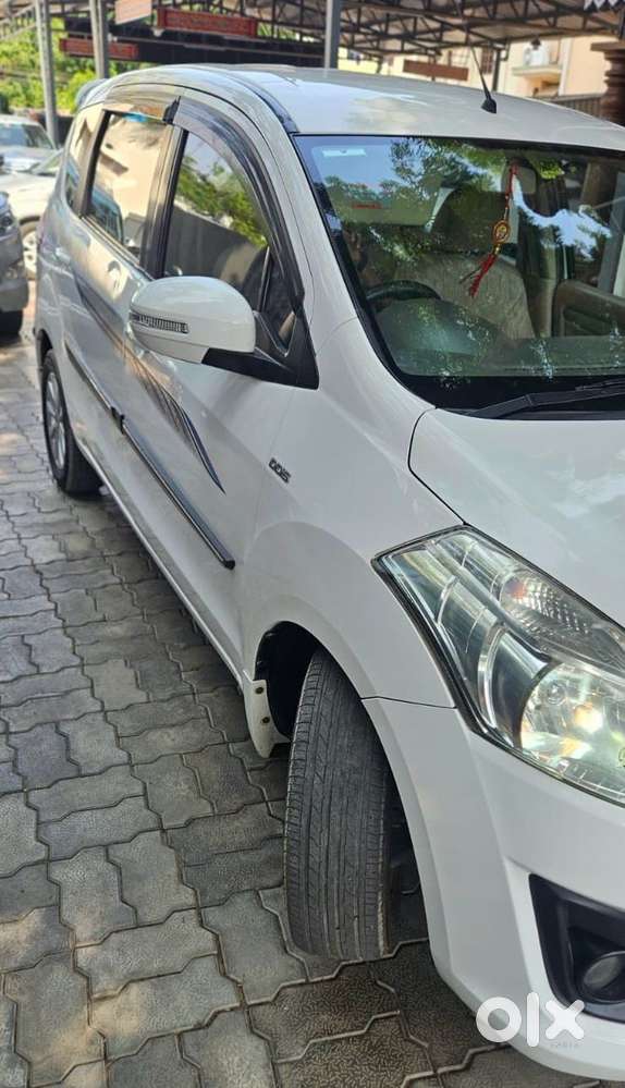 Maruti Suzuki Ertiga Zdi Shvs, 2015, Diesel