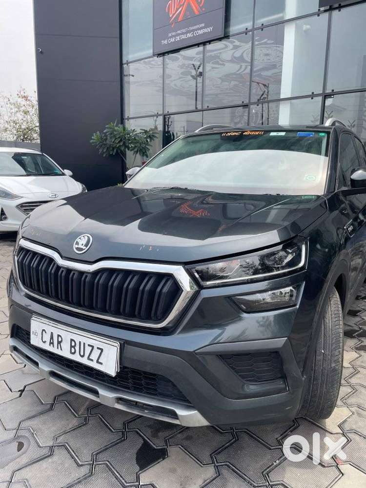 Skoda Kushaq 1.0 Tsi Style At (6 Airbags), 2024, Petrol