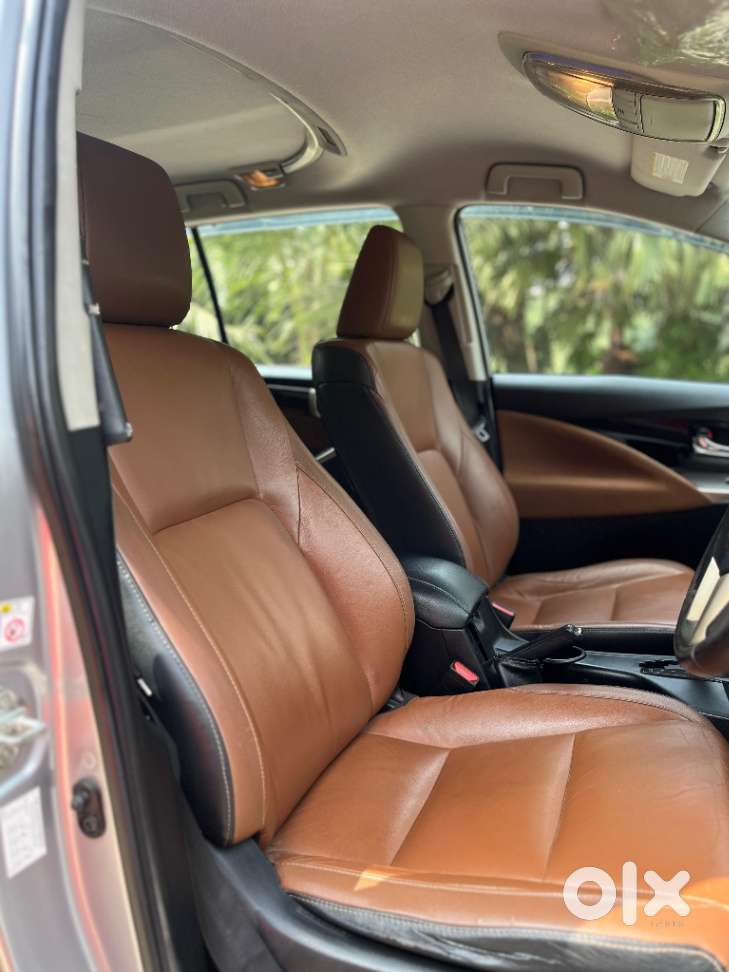 Toyota Innova Crysta 2.8 Z, 2016, Diesel