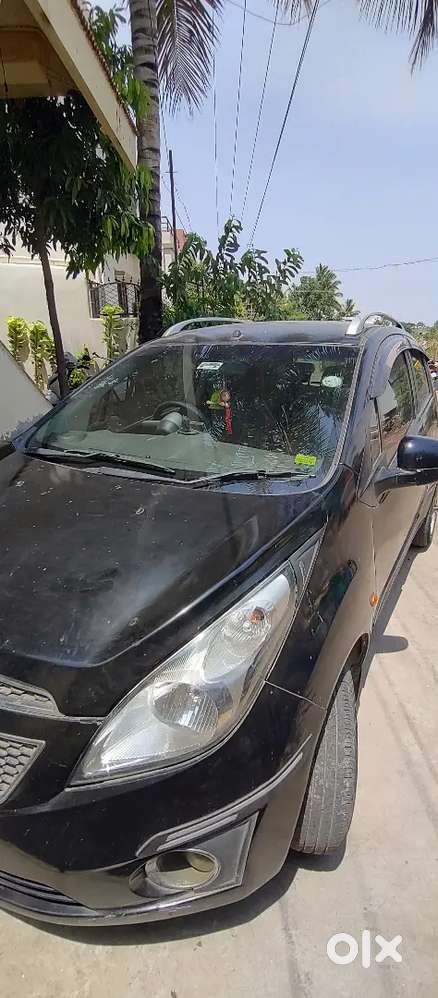 Urgent Sell Car Superb Chevrolet Beat 2011 Petrol 180000 Km Driven